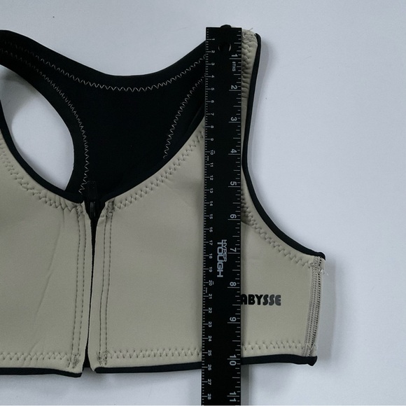 Abysse Jenna Zip Up Bikini Top Sz S Tan Surf Foam Neoprene Sustainable Swim - Picture 5 of 7